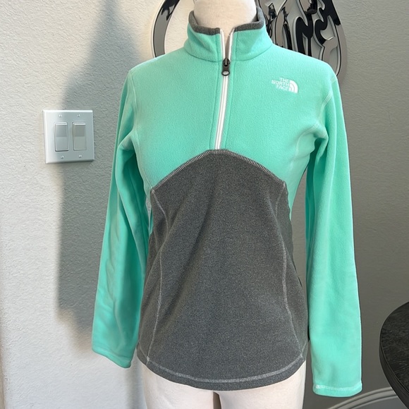 NWT THE NORTH FACE GIRLS' Glacier 1/4 Zip - Picture 2 of 6